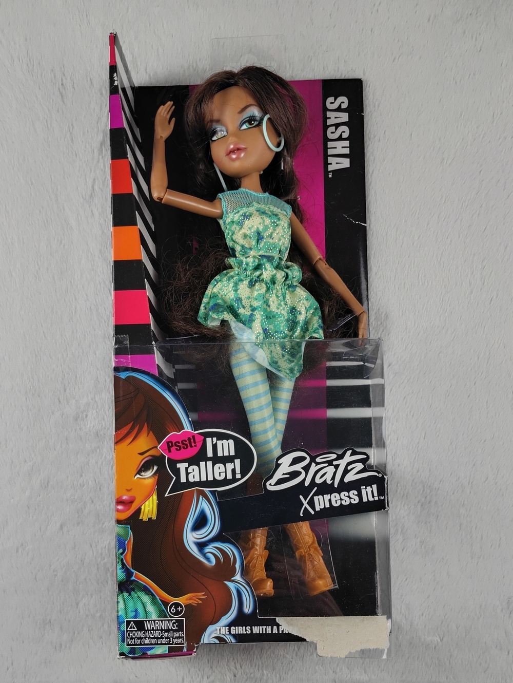 MGA Entertainment Bratz Xpress It! Psst! I'm Taller! Sasha Doll 2013 New in Box